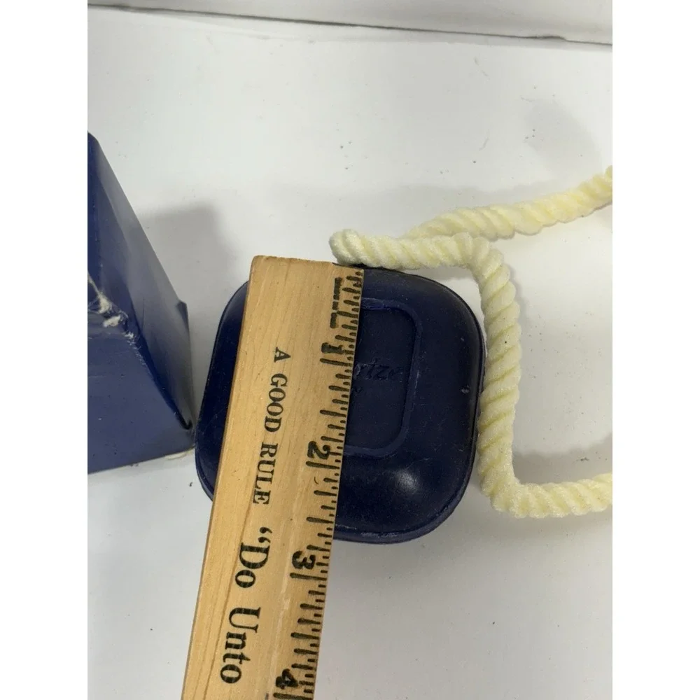 Avon Mesmerize Men's Soap on a Rope‎ 5 ounces New Old Stock Discontinued For Men